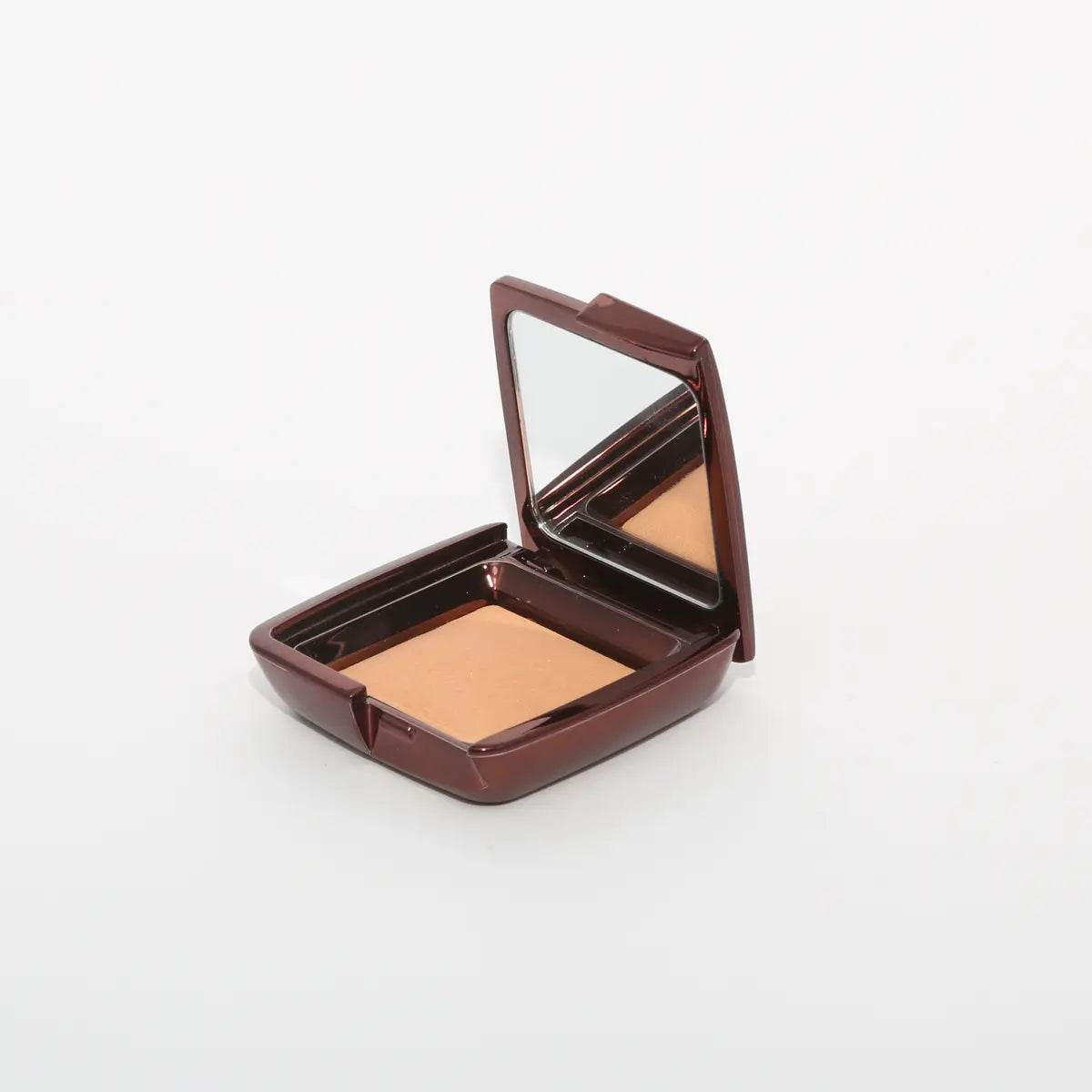 Ambient™ Lighting Finishing Powder – Hourglass Cosmetics