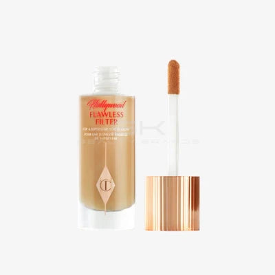 טען תמונה 1 בתצוגת גלריה. Charlotte Tilbury | פילטר הארה וטשטוש פגמים למראה זוהר "Hollywood Flawless Filter"