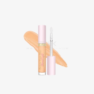 Too Faced | קונסילר מאיר ומחליק 5 מ"ל "Ethereal Light Illuminating Smoothing Concealer"