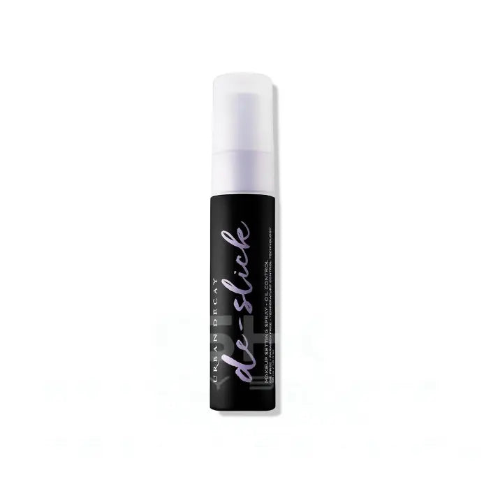 Urban Decay ספריי מקבע בגימור מט De-Slick Oil Control Makeup Setting Spray